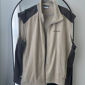 Columbia Beige and gray Fleece Vest